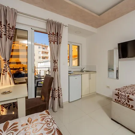 Ponte Di Ferro Apartment Budva Exterior photo