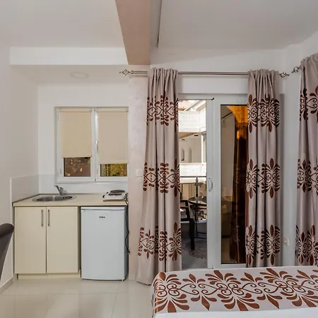Ponte Di Ferro Apartment Budva Exterior photo